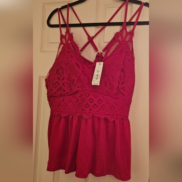 No Boundaries Tops - Women's Red Lace Peplum Cami Top